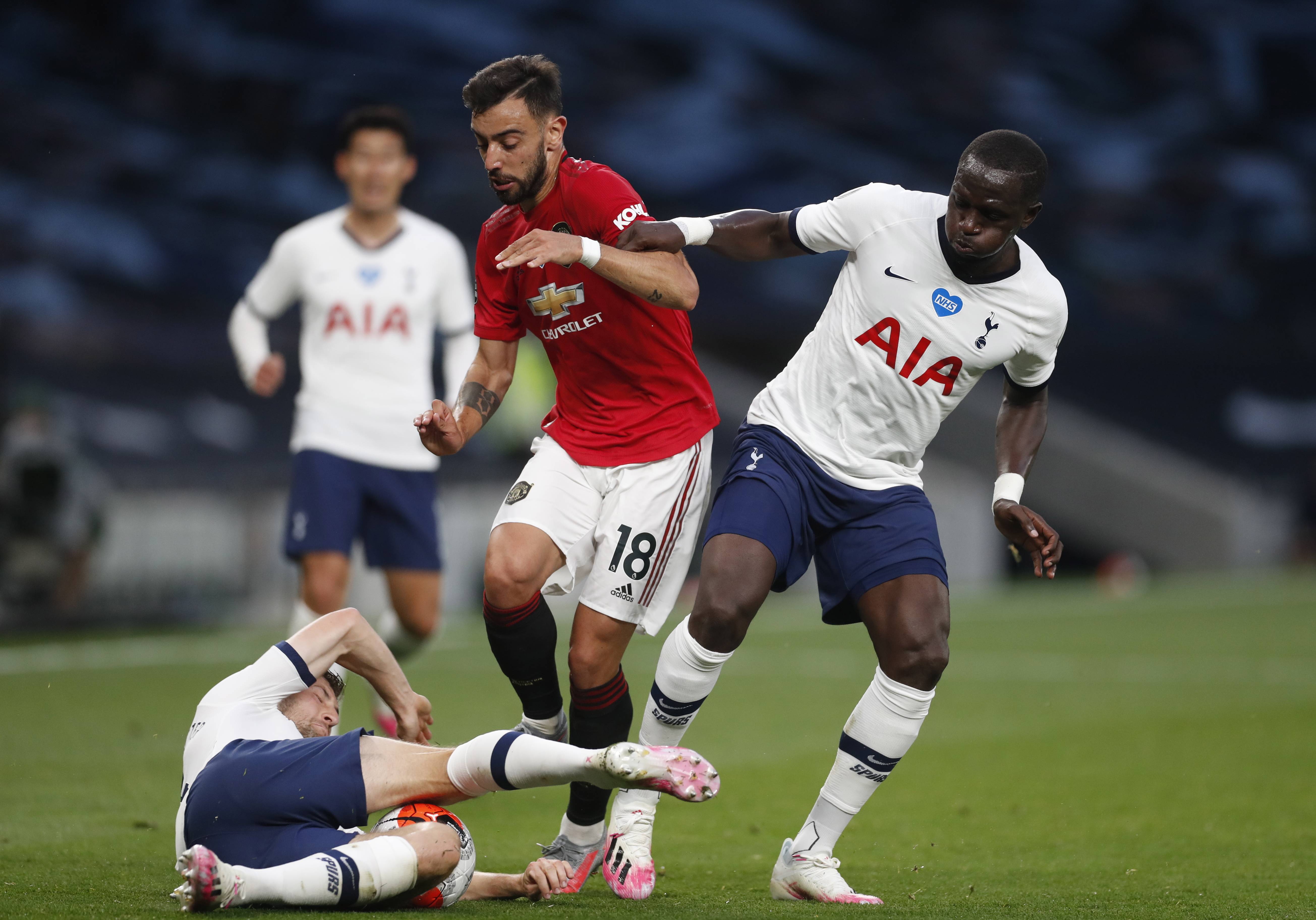 她在日常训 她在日常训