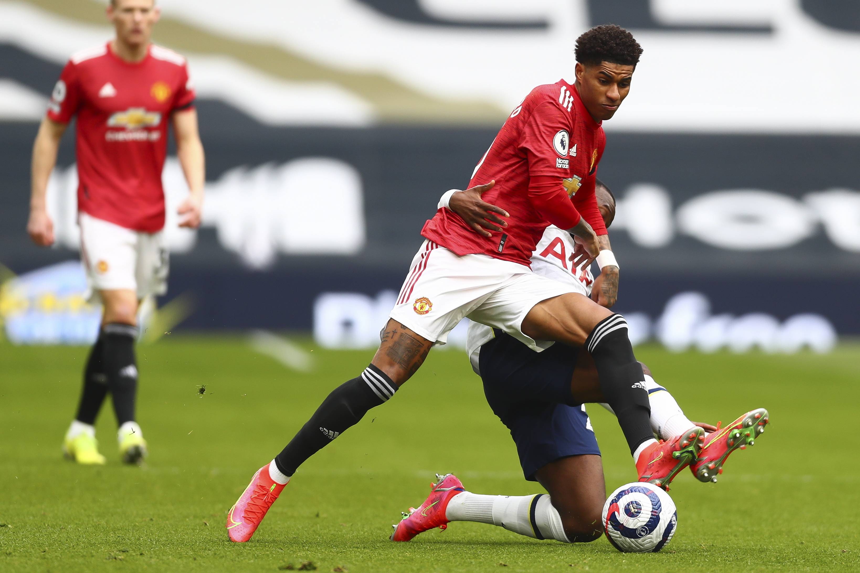 以及防守脚 以及防守脚